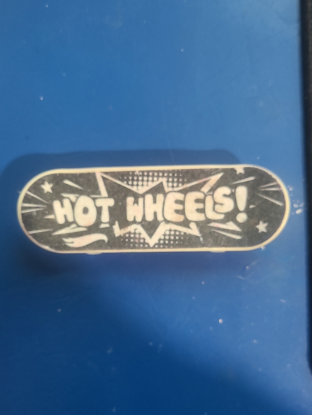 Hot Wheels Black Skateboard Accessory